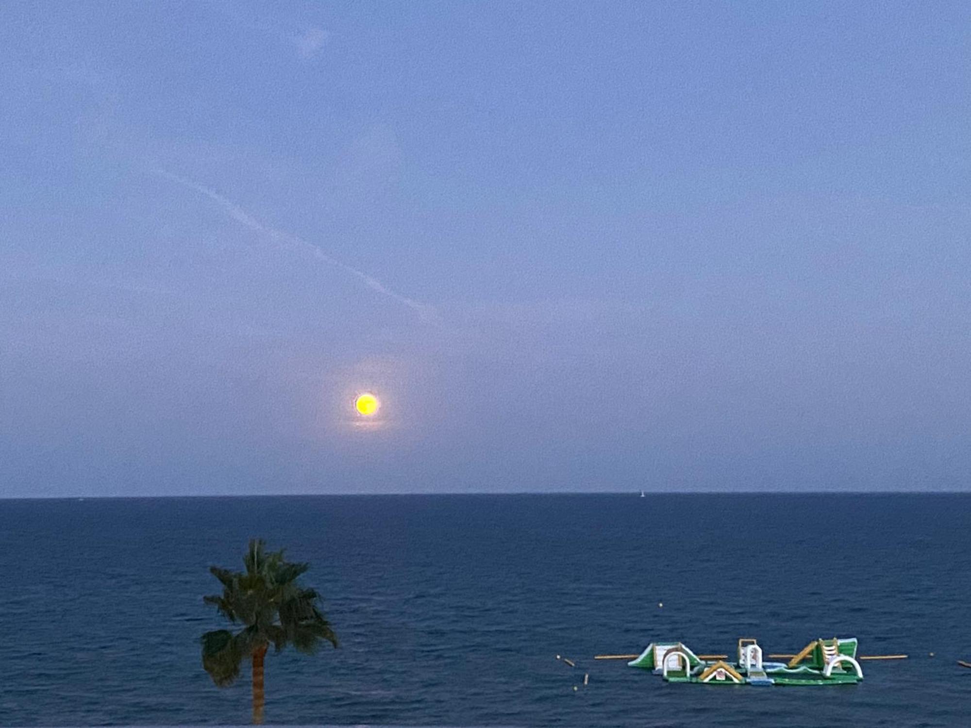 Apartamento Panoramico Beach فوينخيرولا المظهر الخارجي الصورة